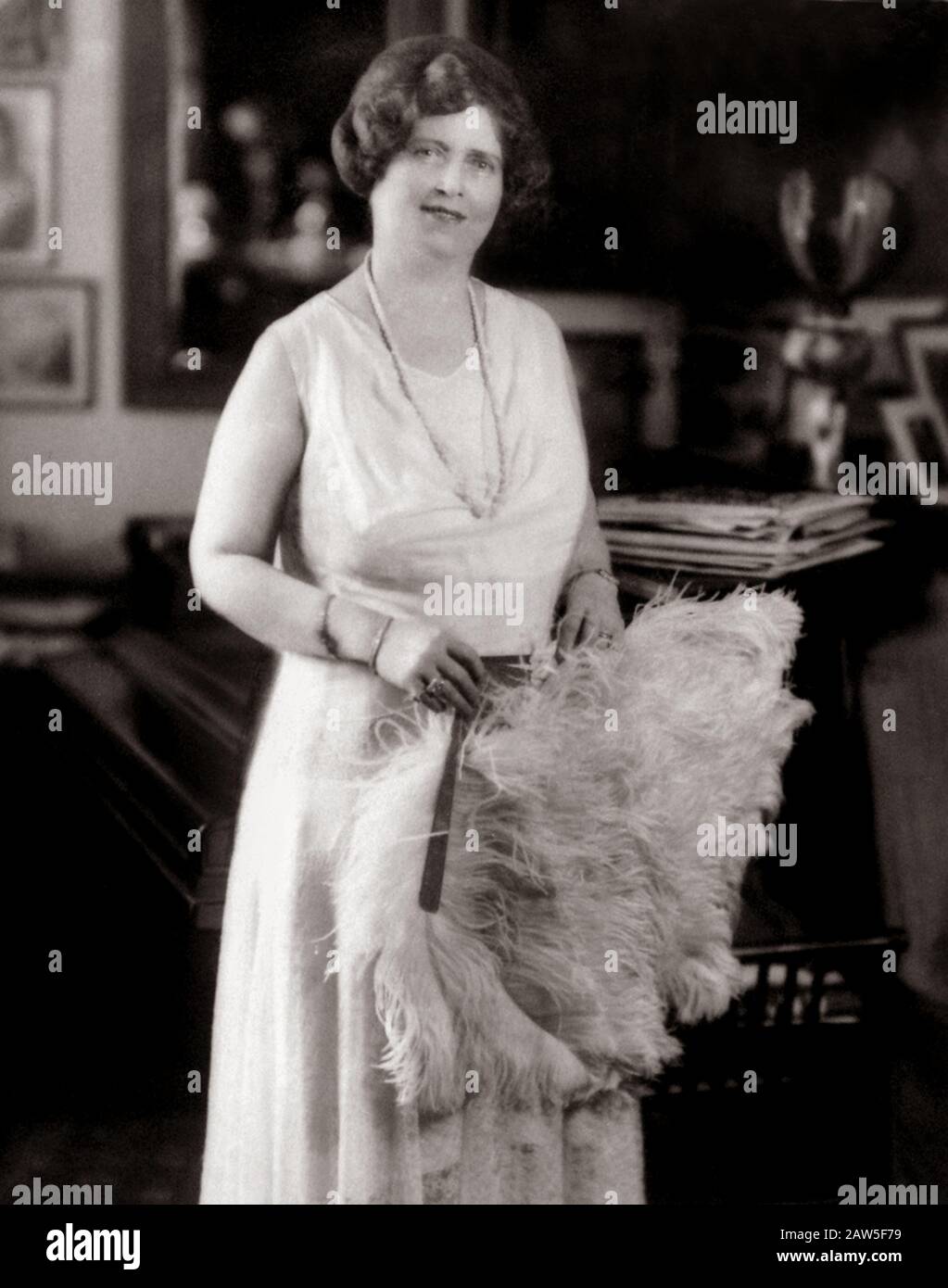 1928 ca , USA : la cantante statunitense di soprano, socialite americana e amatoriale, FLORENCE FOSTER JENKINS ( 1868 - 1944 ), conosciuta e ridicolizzata per il suo l Foto Stock
