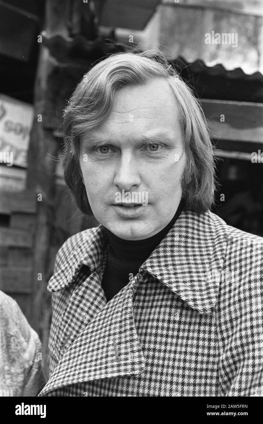 Artista Anton Heyboer Get in Den Ilp 1st campione tre spose Anton Heyboer scritto da Henk van der Meyden; Henk van der Meyden (testa) / Data: 28 novembre 1974 Parole Chiave: Artisti Nome Persona: Anton Heyboer, Henk van der Meyden Foto Stock