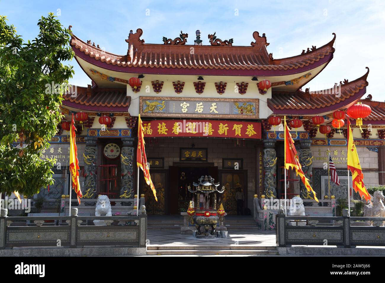 Los ANGELES, CALIFORNIA - 05 FEB 2020: Il Tempio di Thien Hau è un tempio dedicato alla dea cinese del mare Mazu, la forma deificata del Medioevo Foto Stock