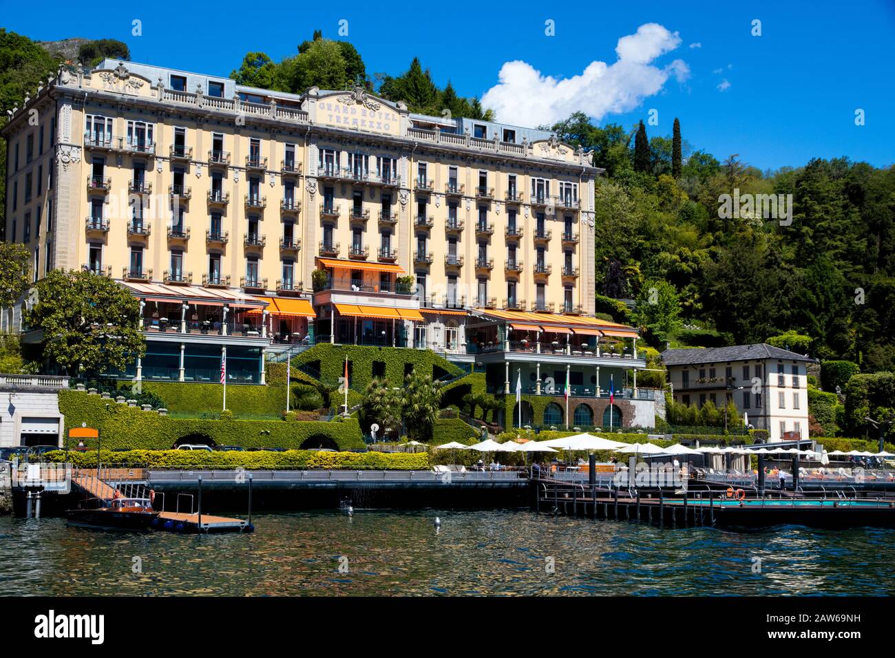 Il Grand Hotel di Tremezzo sulle rive del Lago di Como in Italia Foto Stock