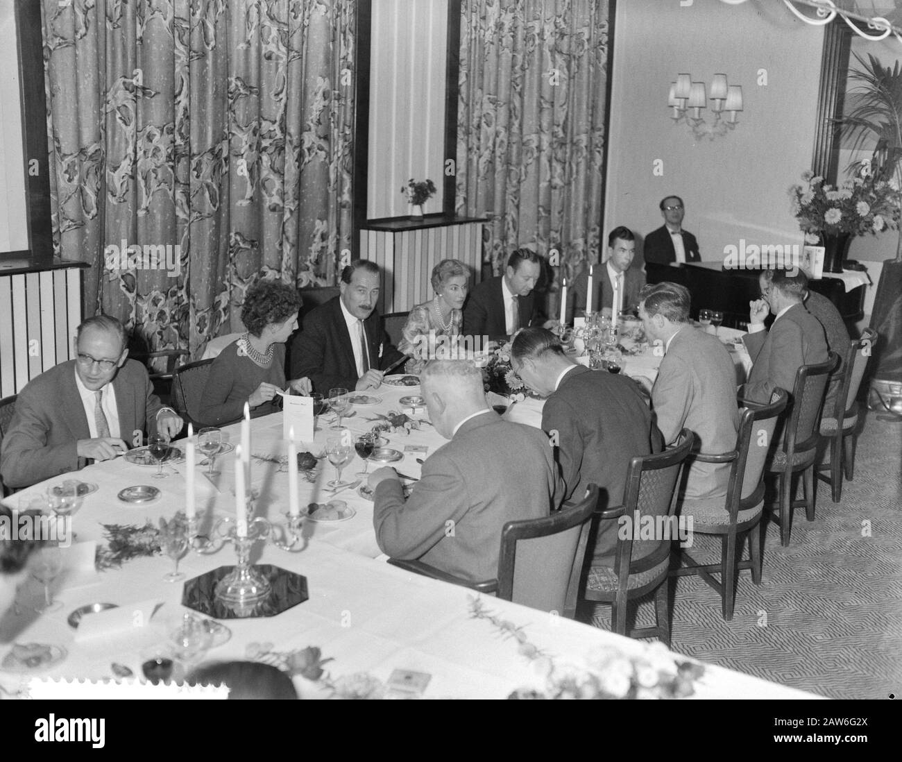 Jobs Remington Parkhotel Data: 10 Novembre 1958 Parole Chiave: Dinners Institution Nome: Parkhotel, Remington Foto Stock
