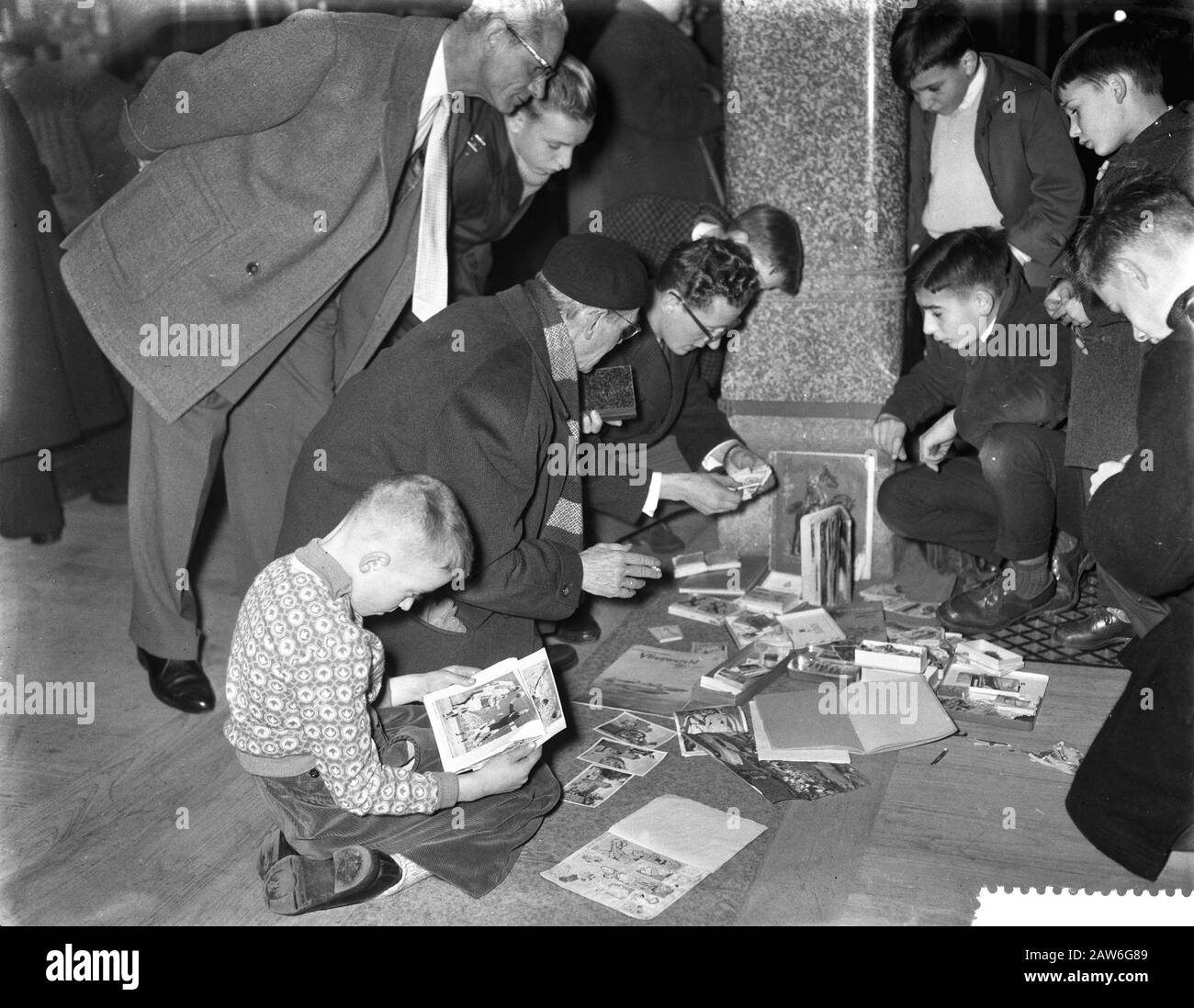 Associazione Olandese il collezionista comprende i Koopmansbeurs Amsterdam il suo nuovo anno ruilbeurs Data: 4 gennaio 1959 Foto Stock