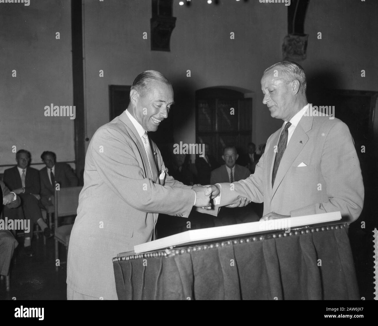 Apertura mostra di 40 anni di aviazione civile Data: 26 agosto 1959 Foto Stock