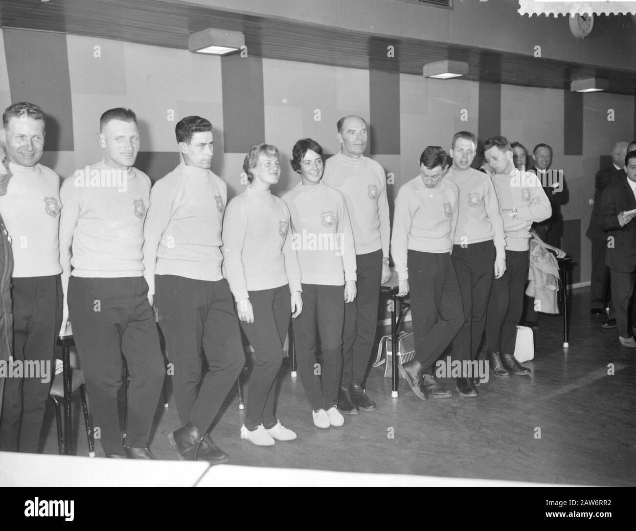 Missione partenza del telegrafo squadra olimpica di pattinaggio Data: 8 febbraio 1960 Parole Chiave: Partenza, incarichi, squadre di skate Nome dell'istituzione: Telegraph Foto Stock