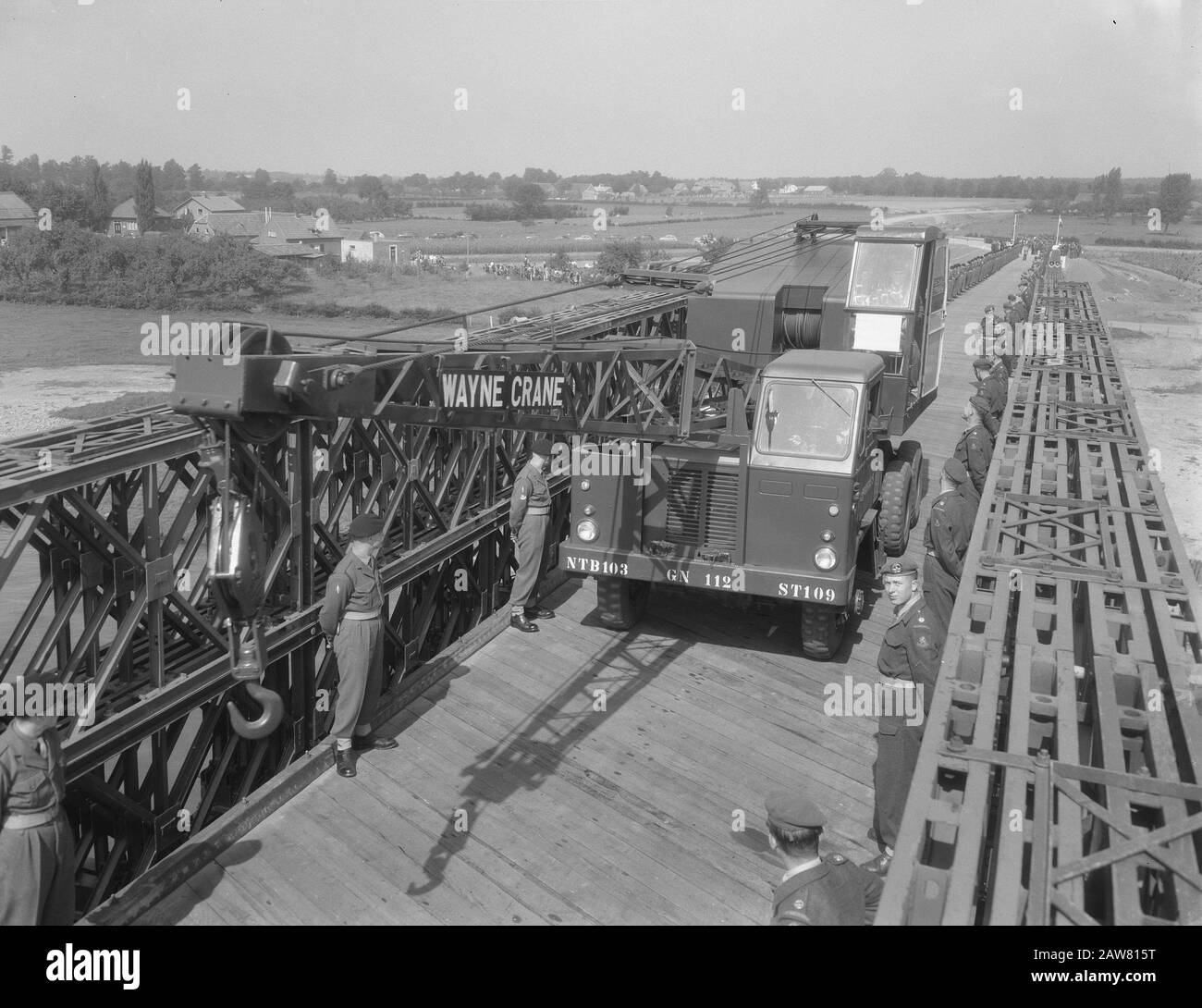 Apertura Ponte Bailey A Well (Vicino Venlo) Data: 3 Settembre 1954 Luogo: Limburg, Venlo, Bene Parole Chiave: Aperture Foto Stock