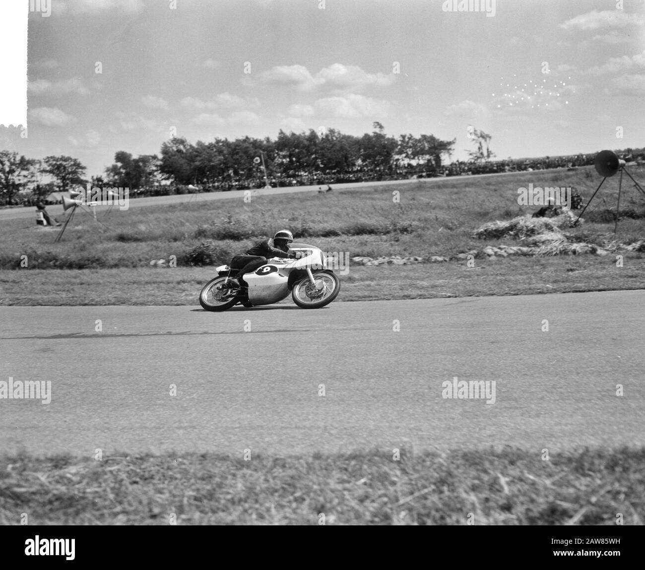 TT Assen 1965 Phil Read (qui alla Yamaha 125 cc) Data: 26 Giugno 1965 Località: Assen Parole Chiave: Motorsport Nome Persona: Read, Phil Foto Stock
