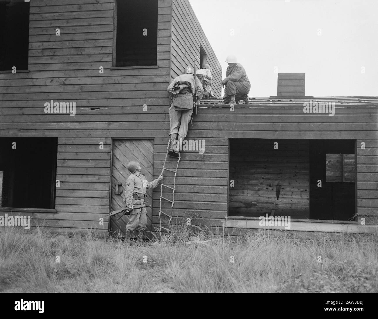 Esercizio Marines su Harskamp Data: 18 settembre 1957 Parole Chiave: Esercizi Mariniers Nome Persona: Harskamp Foto Stock