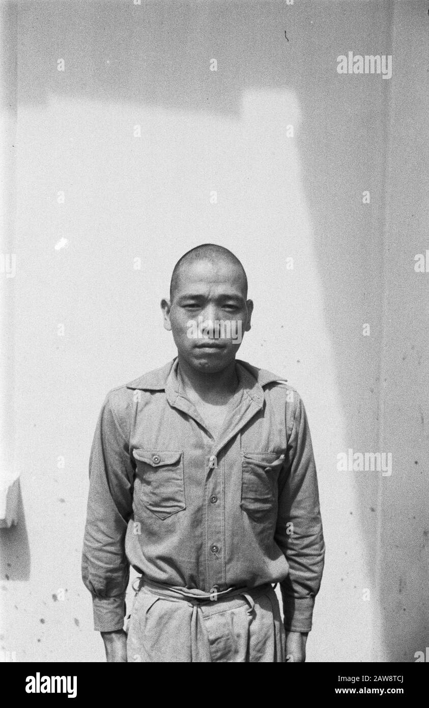 Prigioniero degli Indiani britannici e Di Japs Medan. Uno dei Sumatra del Nord catturò soldati giapponesi in servizio al TNI. Sakana Susumu, Catturato Il 1 Agosto 1947 Nella Zona Di Medan Data: 1 Agosto 1947 Località: Indonesia, Indie Orientali Olandesi, Sumatra Foto Stock Prigioniero degli Indiani britannici e Di Japs Medan. Uno dei Sumatra del Nord catturò soldati giapponesi in servizio al TNI. Sakana Susumu, Catturato Il 1 Agosto 1947 Nella Zona Di Medan Data: 1 Agosto 1947 Località: Indonesia, Indie Orientali Olandesi, Sumatra Foto Stock