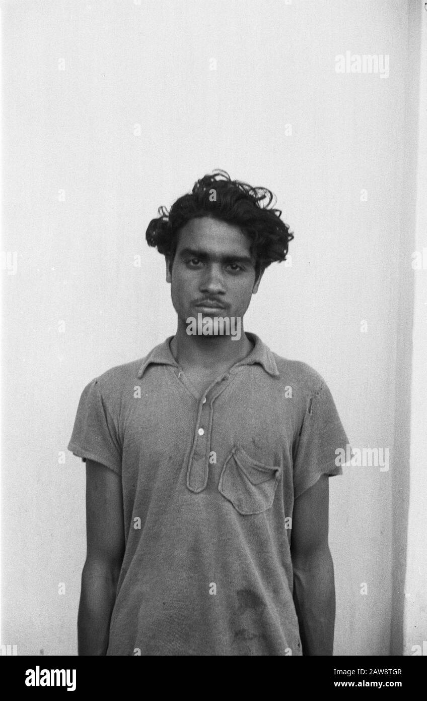 Prigioniero degli Indiani britannici e Di Japs Medan. Uno dei deserters indiani catturati da Sumatra del Nord: Baschattar Singh del 15th corpo indiano Data: 1 agosto 1947 posizione: Indonesia, Indie orientali olandesi, Sumatra Foto Stock Prigioniero degli Indiani britannici e Di Japs Medan. Uno dei deserters indiani catturati da Sumatra del Nord: Baschattar Singh del 15th corpo indiano Data: 1 agosto 1947 posizione: Indonesia, Indie orientali olandesi, Sumatra Foto Stock