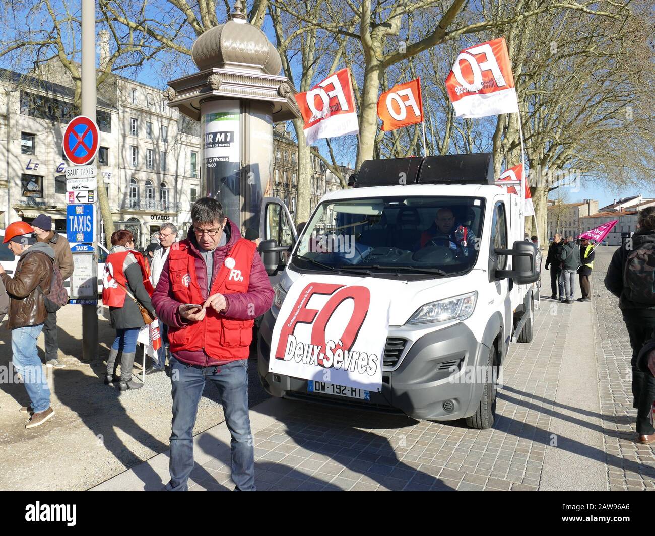 Per la mobilitazione del 12th contro la riforma delle pensioni dopo la mobilitazione storica del 5 dicembre la partecipazione di 600 persone è in declino Foto Stock