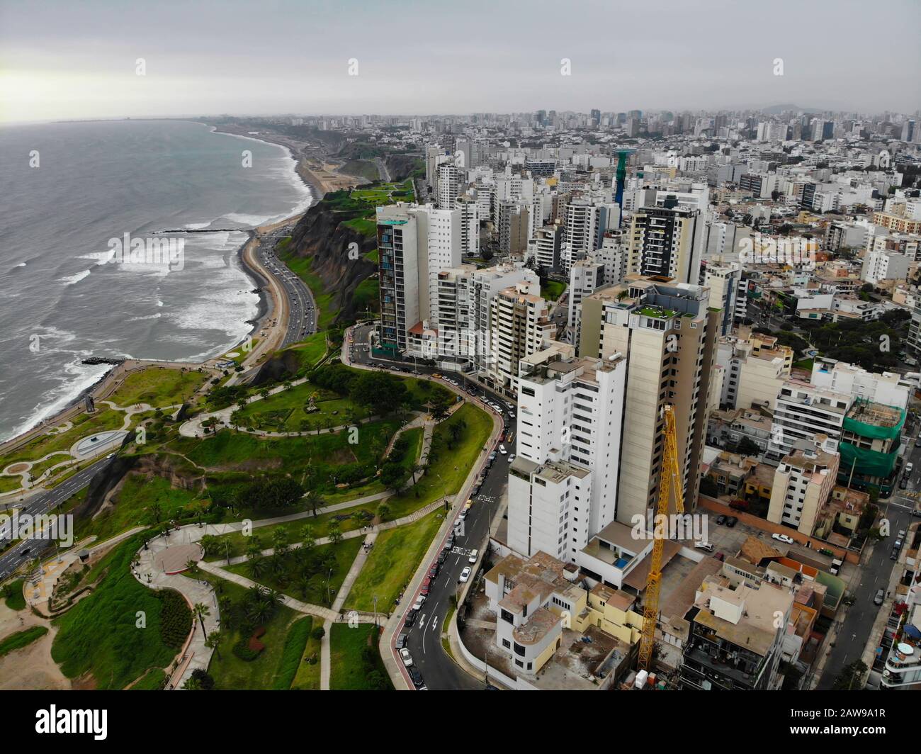 Vista del cielo dal quartiere di Miraflores a Lima Perù Foto Stock