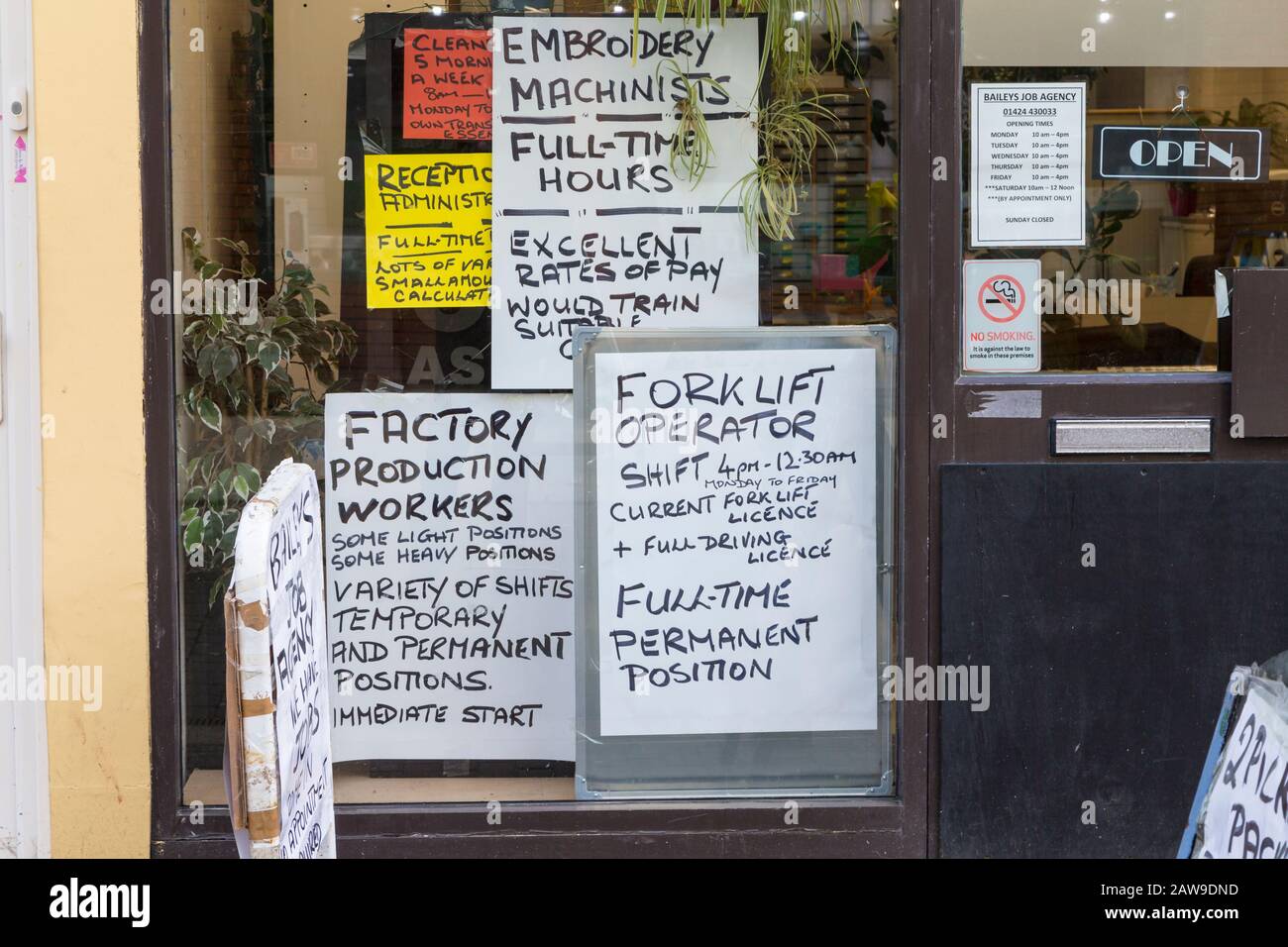 Annuncio di lavoro di agenzia di annunci pubblicitari, hastings, East sussex, uk Foto Stock