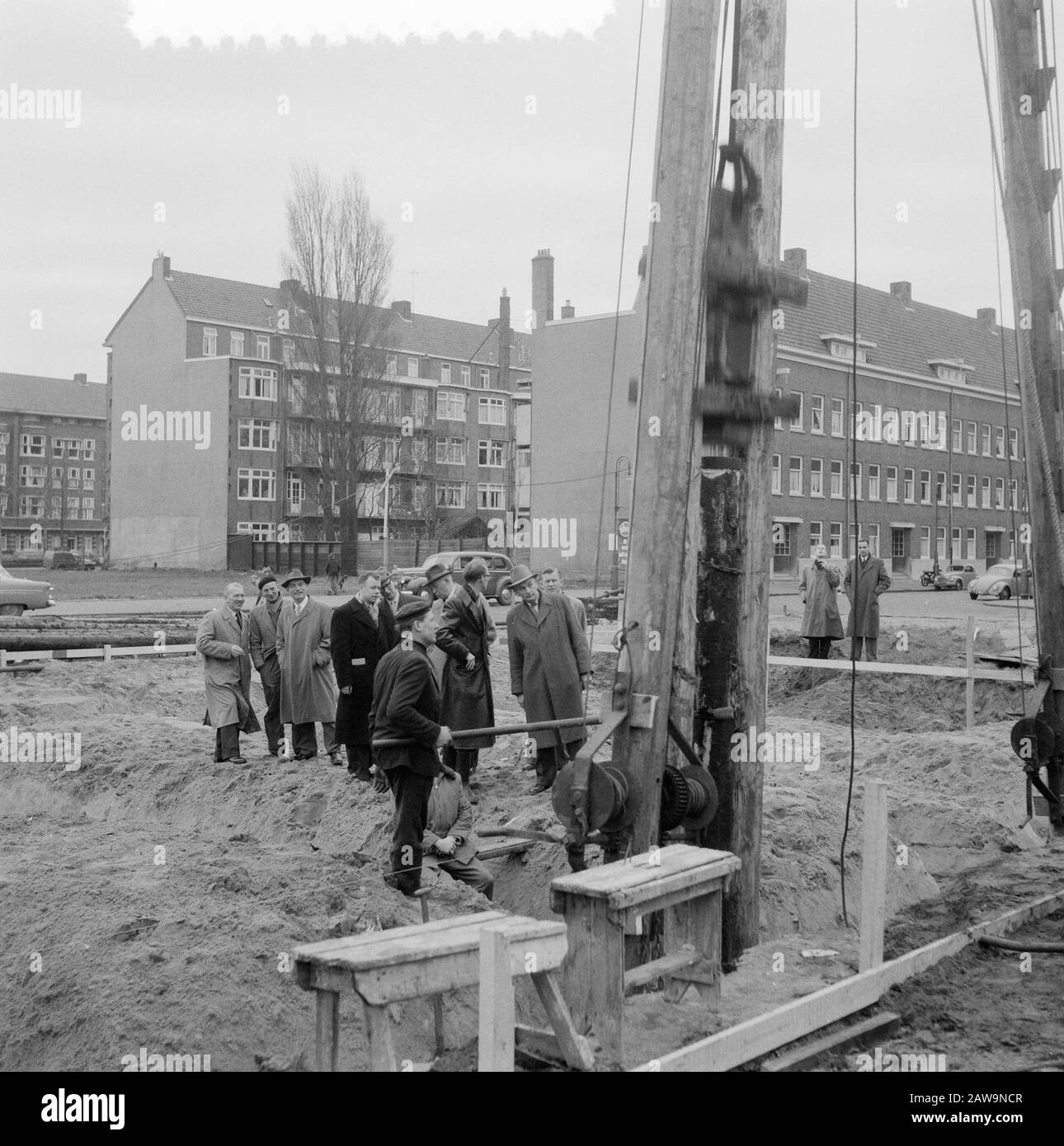 Contratti Primo palo Minervaplein Data: 6 dicembre 1955 Foto Stock