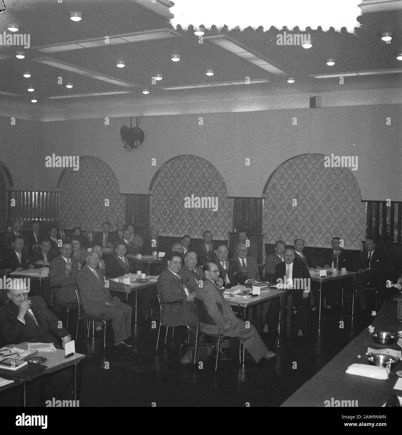 Missione Maro Foresters House Meeting (Cohen) Data: 10 Maggio 1956 Parole Chiave: Meeting, Incarichi Persona Nome: Cohen Foto Stock