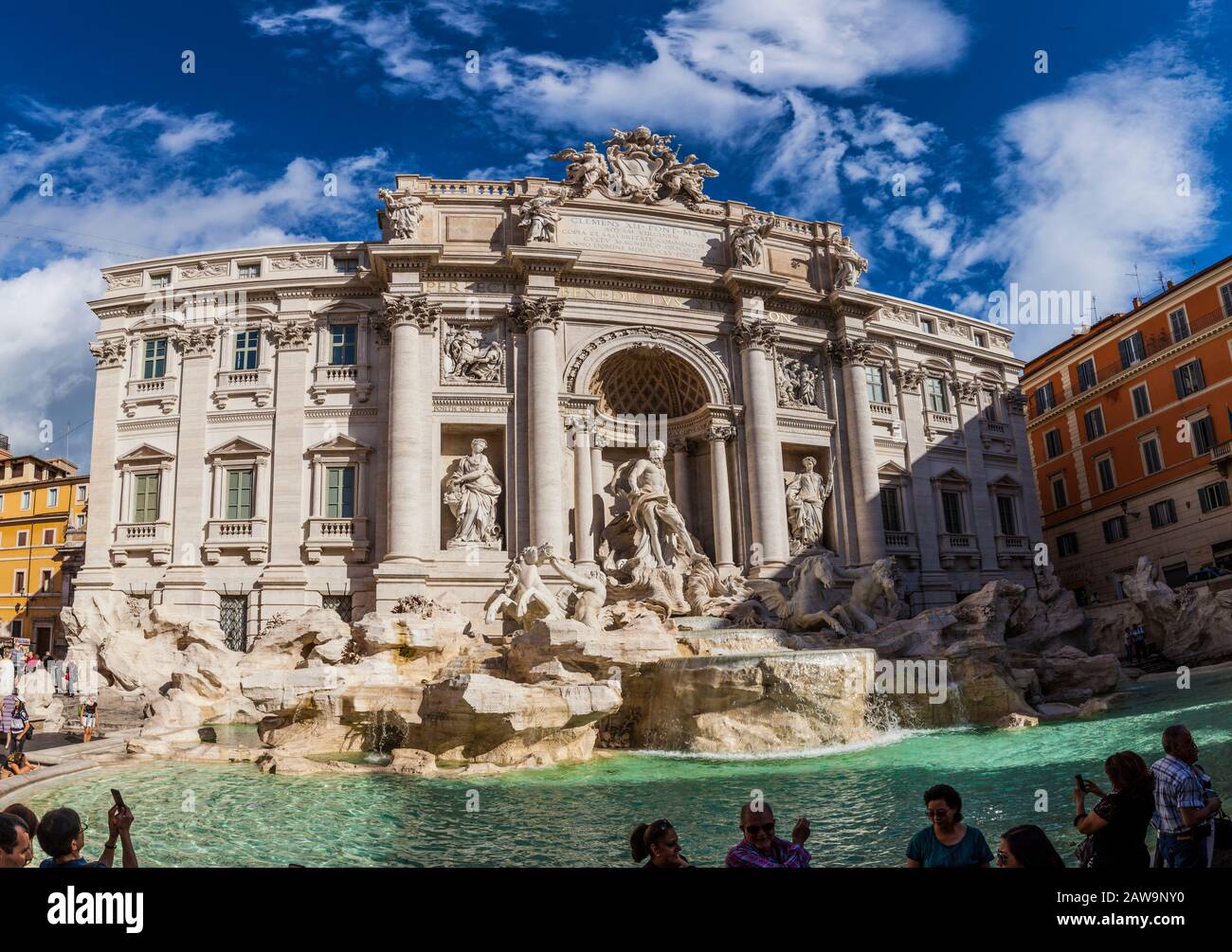 La Fontana di Trevi a Roma, in Italia al mattino. Foto Stock