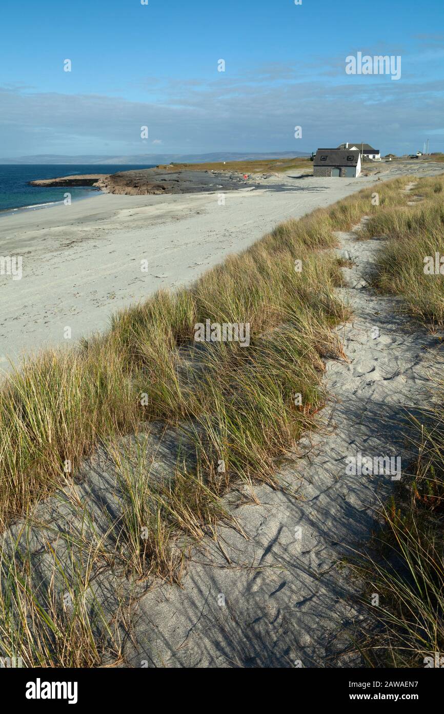 Spiaggia di Inisheer, la più piccola delle isole Aran sulla Wild Atlantic Way a Galway Irlanda Foto Stock