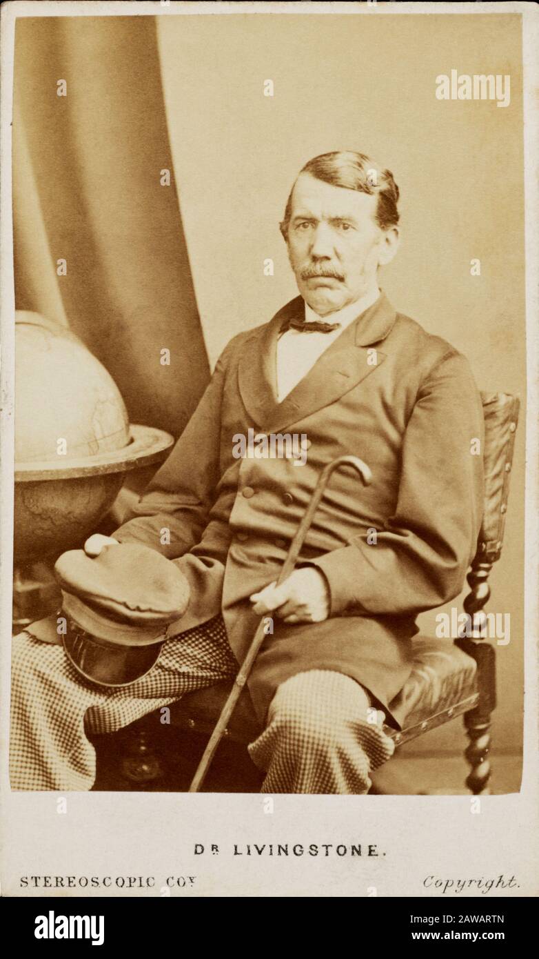 1872 ca, LONDRA , GRAN BRETAGNA : Celebrato DAVID LIVINGSTONE ( Blantire , Schotland 1813 - Chtambo , Zambia 1873 ) esploratore missionario scozzese i Foto Stock