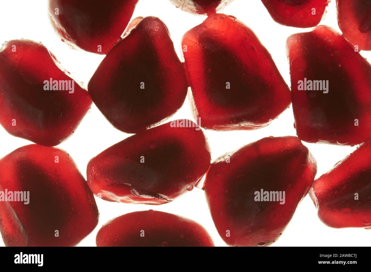 Macro fotografia di semi di melograno organico fresco (Punica granatum) Foto Stock