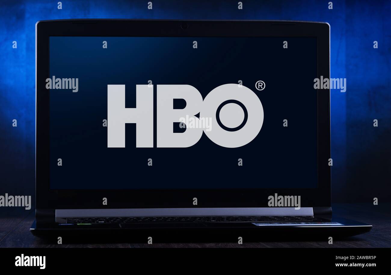 Poznan, POL - 14 NOVEMBRE 2019: Computer portatile con logo HBO (Home Box Office), una rete televisiva satellitare e via cavo di proprietà americana premium Foto Stock