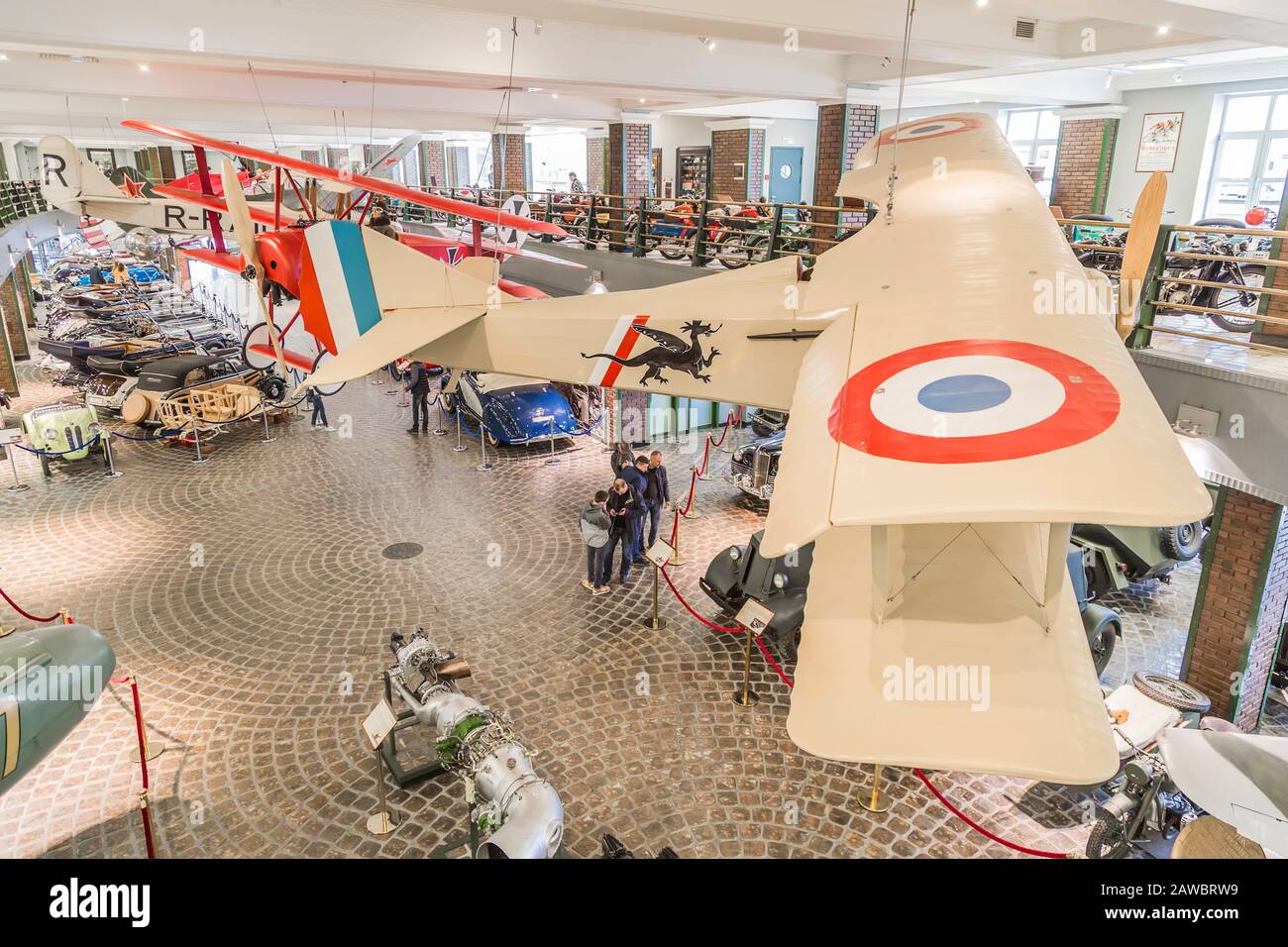 Mosca, RUSSIA - 24 APRILE 2016: Museo tecnologico di Vadim Zadorozhniy, il più grande museo privato di tecnologia della Russia Foto Stock