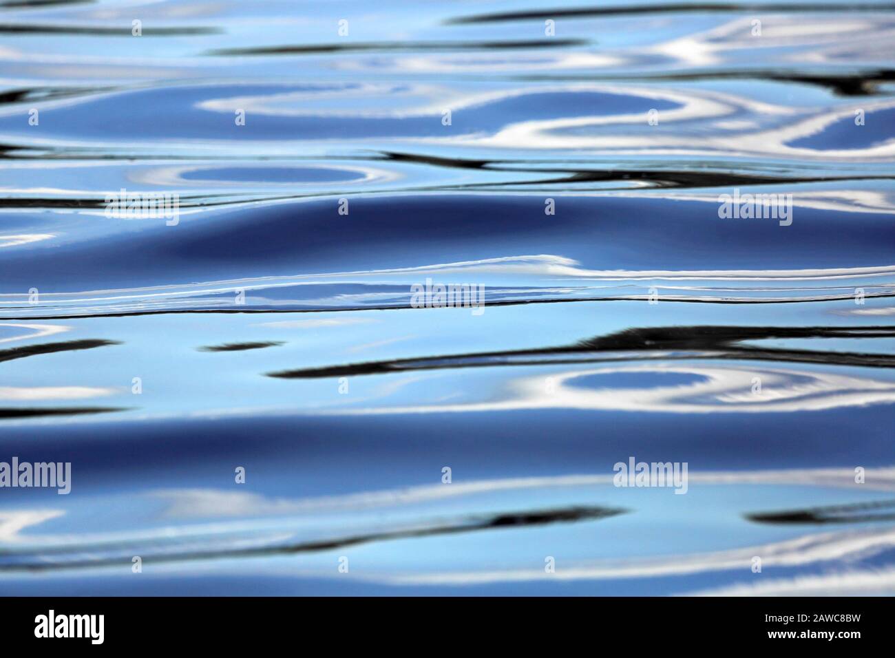 Moody Abstract immagine di Riflessioni artistiche D'Acqua per copertine di libri o altri usi artistici i Foto Stock