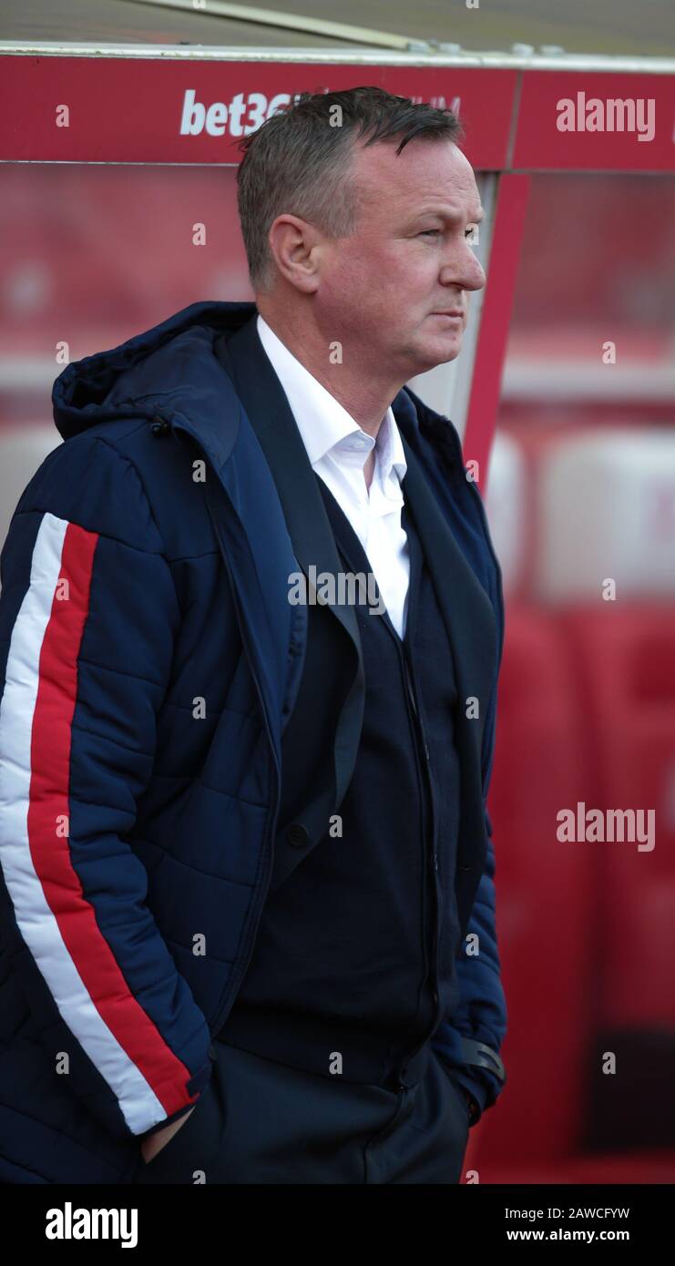 Stoke On Trent, Regno Unito. 08th Feb, 2020. Il manager di Stoke City Michael o Neill (0) durante la partita EFL Sky Bet Championship tra Stoke City e Charlton Athletic allo stadio bet365, Stoke-on-Trent, Inghilterra, l'8 febbraio 2020. Foto Di Jurek Biegus. Solo uso editoriale, licenza richiesta per uso commerciale. Nessun utilizzo nelle scommesse, nei giochi o nelle singole pubblicazioni di club/campionato/giocatore. Credit: Uk Sports Pics Ltd/Alamy Live News Foto Stock