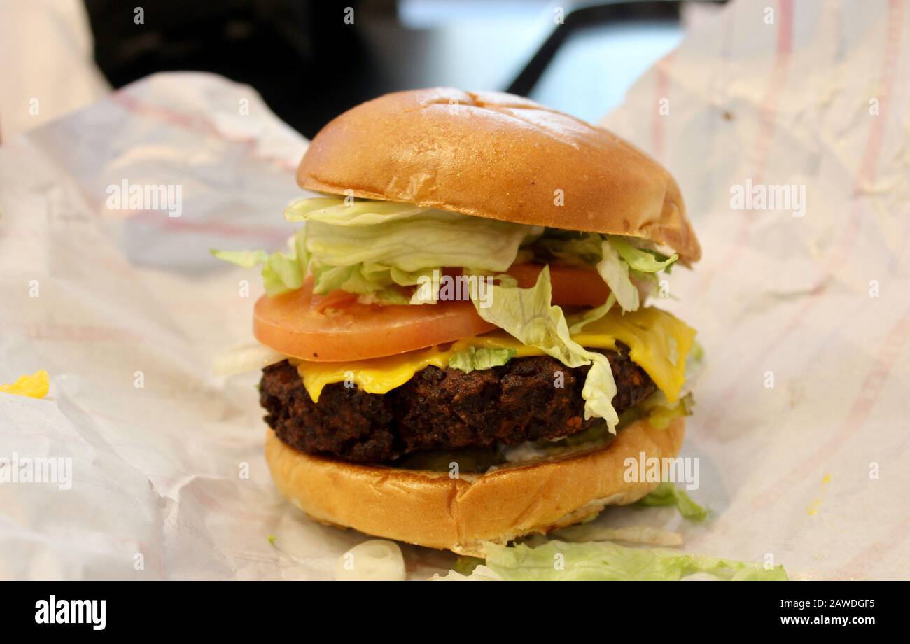Temple of seiten camley Street londra inghilterra UK vegan fast food hamburger Foto Stock
