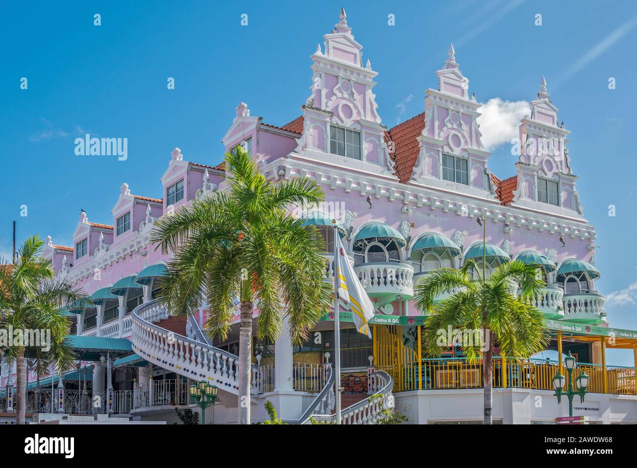 Gli edifici colorati, Oranjestad, Aruba, Antille Foto Stock