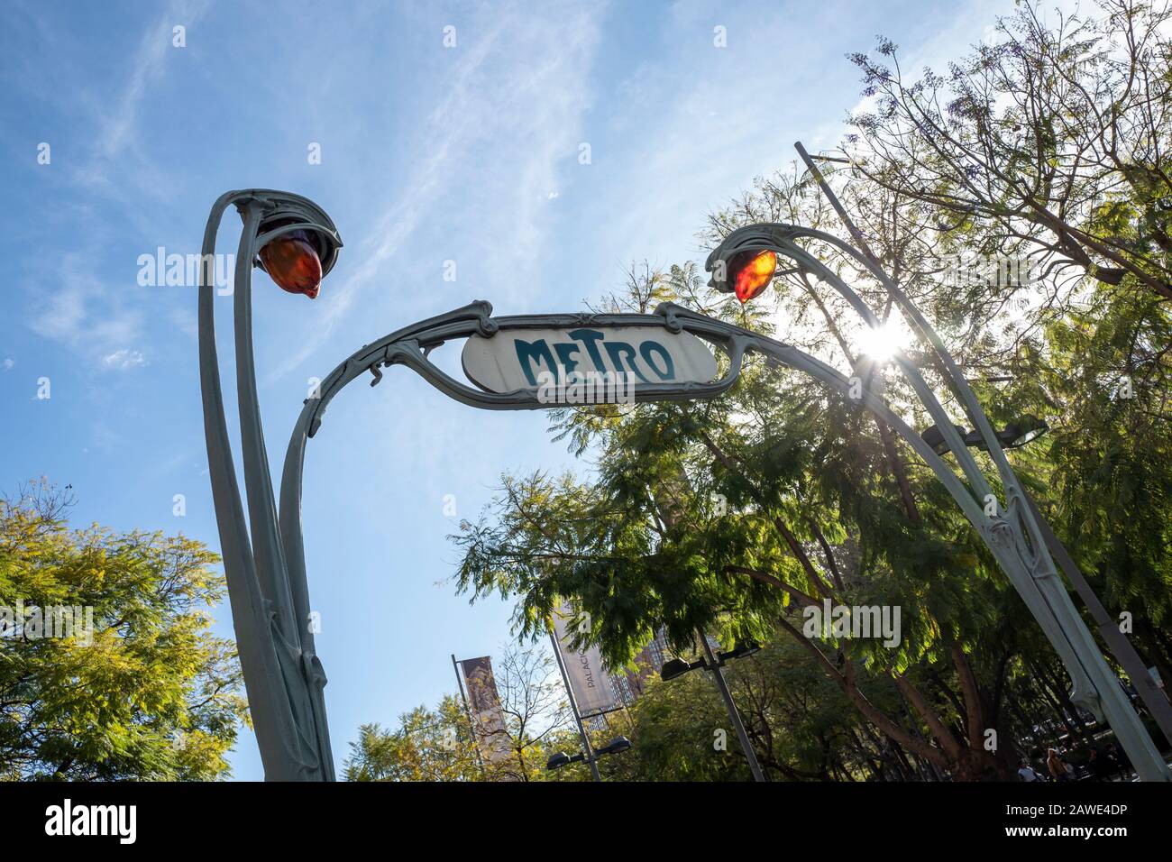 Cartello della stazione della metropolitana in stile parigino vicino al Palacio de Bellas Artes a Città del Messico, Messico Foto Stock