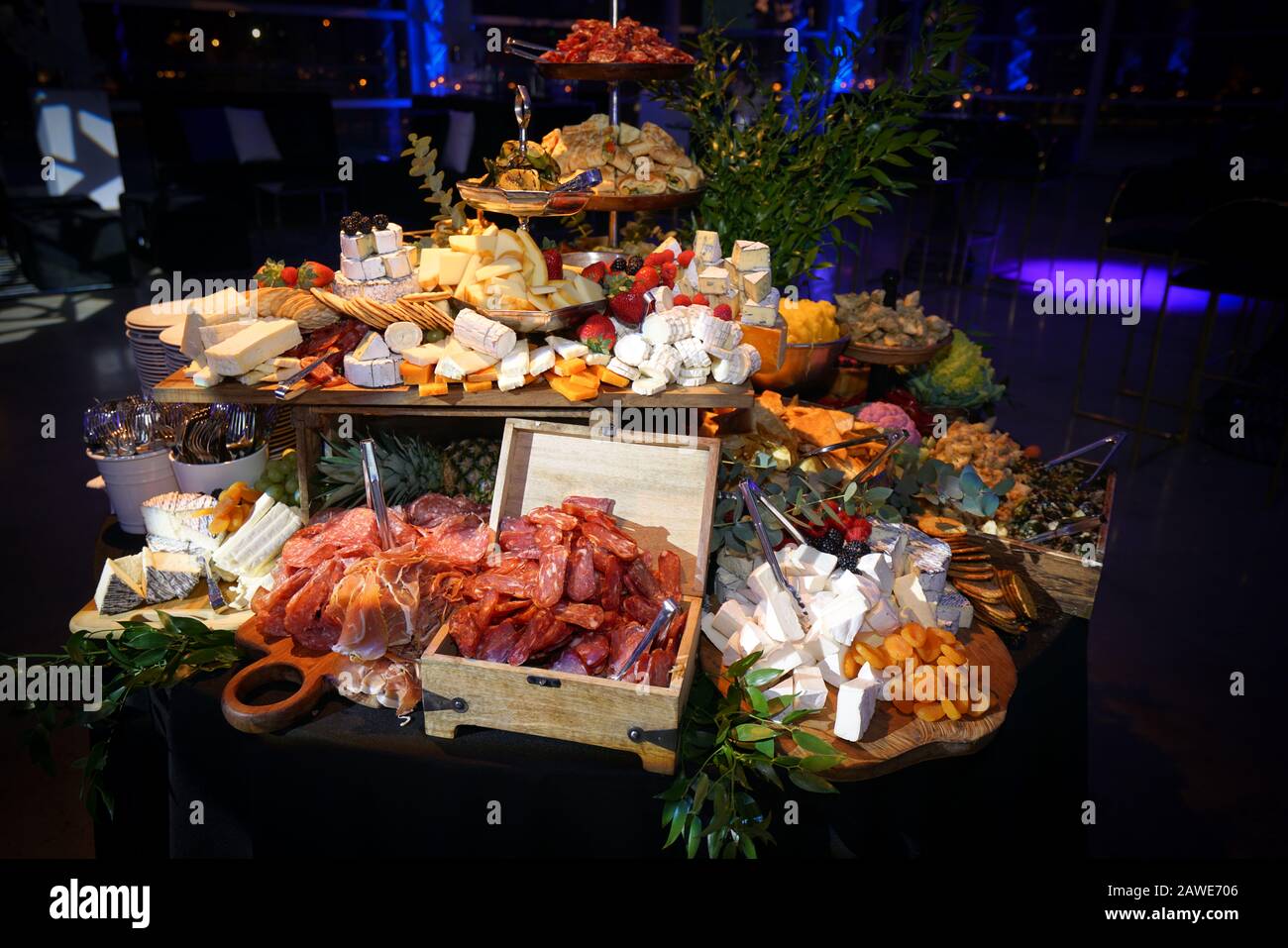 Montreal, Quebec, Canada, 7 febbraio 2020. Esposizione di un buffet gourmet presso una reception. Montreal,Quebec,Canada.Credit:Mario Beauregard/Alamy News Foto Stock