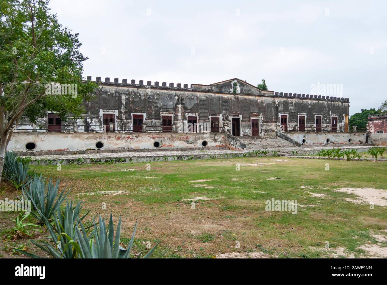 Yaxcopoil è una piantagione sisal o henequen che è ora un hotel museo con architettura d'epoca e mobili in Yucatan, Messico. Foto Stock
