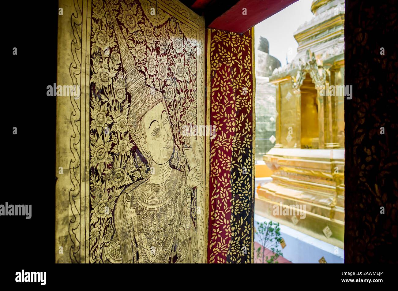 Dettaglio Di Buddha Ornamento In Una Finestra, Wat Phan Tao Tempio, Chiang Mai, Thailandia Foto Stock