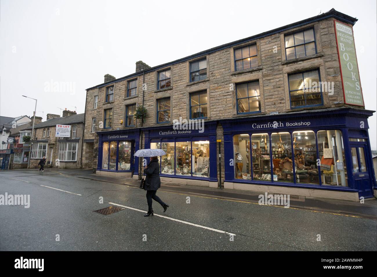 La Libreria Carnforth nella piccola città di Carnforth. Il negozio vende molti articoli, tra cui libri nuovi, usati e rari. Lancashire Inghilterra GB Foto Stock