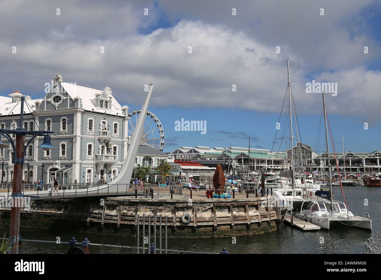 Swing Bridge E African Trading Port, V&A (Victoria And Alfred) Waterfront, Città Del Capo, Table Bay, Western Cape Province, Sud Africa, Africa Foto Stock