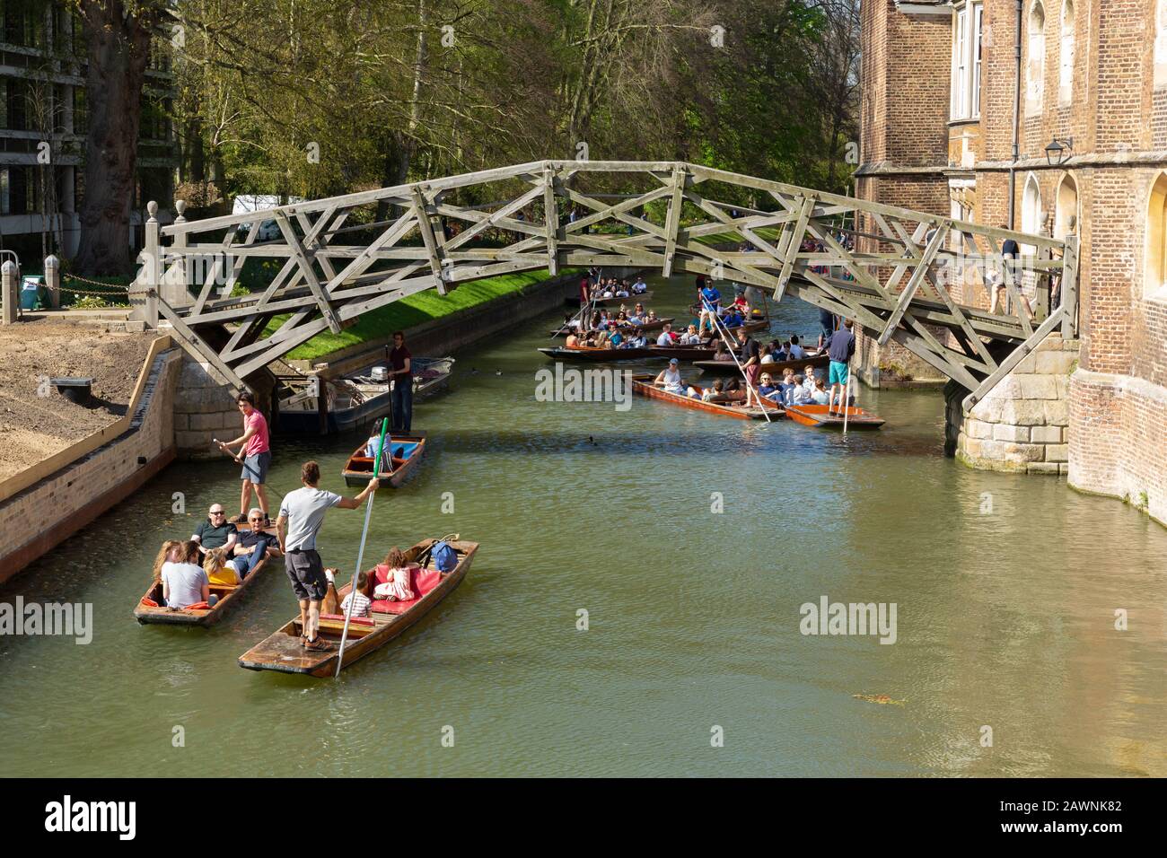 Ponte matematico sul fiume Cam a Cambridge, Regno Unito Foto Stock