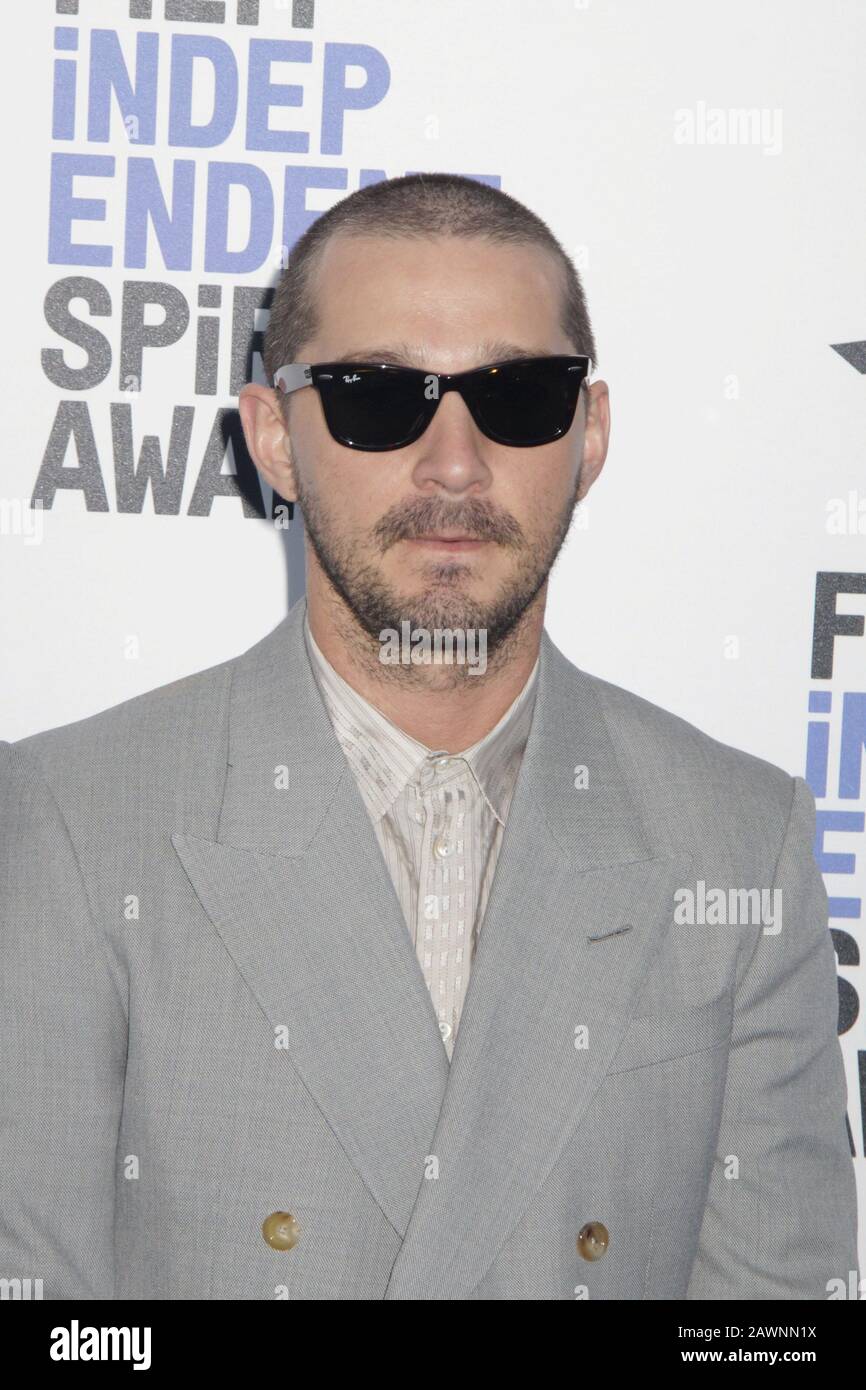 Shia LaBeouf 02/08/2020 2020 Film Independent Spirit Awards si è tenuto presso la spiaggia di Santa Monica a Santa Monica, California. Foto di K. Hirata / HNW / PictureLux Foto Stock