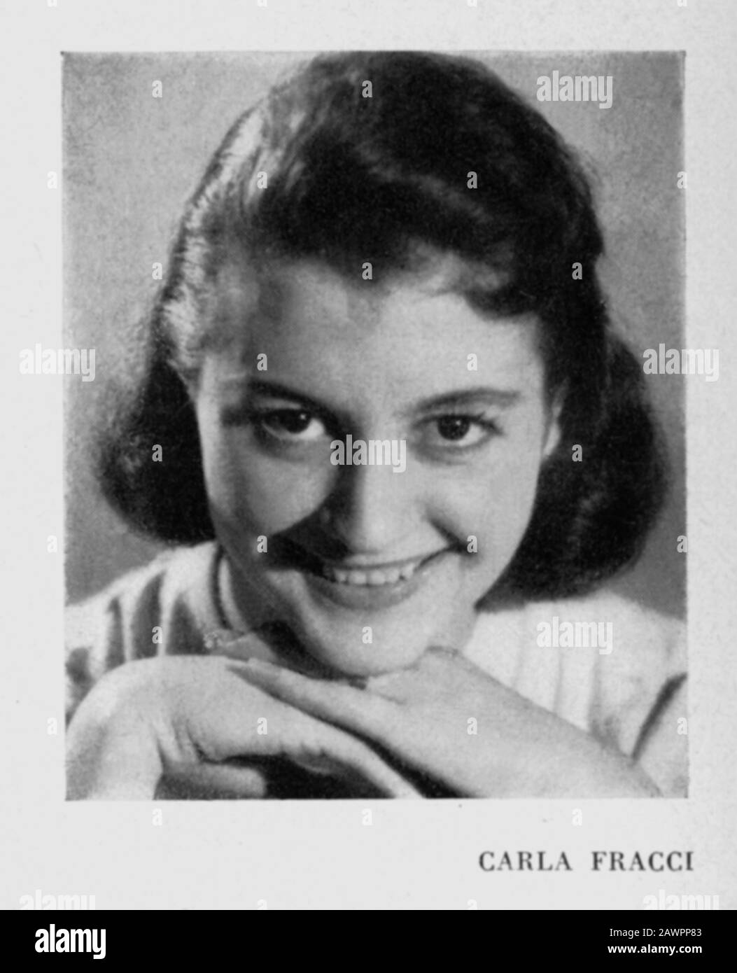 1957 , Milano , ITALIA : la ballerina CARLA FRACCI (Milano, 20 agosto 1936), giovane nel programma di balletto l'ENFENT ET LES SORTILEG Foto Stock