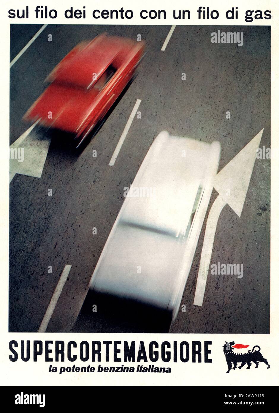 1963 , ITALIA : Pubblicità italiana PER IL GAS , SUPERCORTEMAGGIORE - ENIT - BENZINA ITALIANA  - AGIP Enrico Mattei - pubblicità - pubblica'- auto Foto Stock