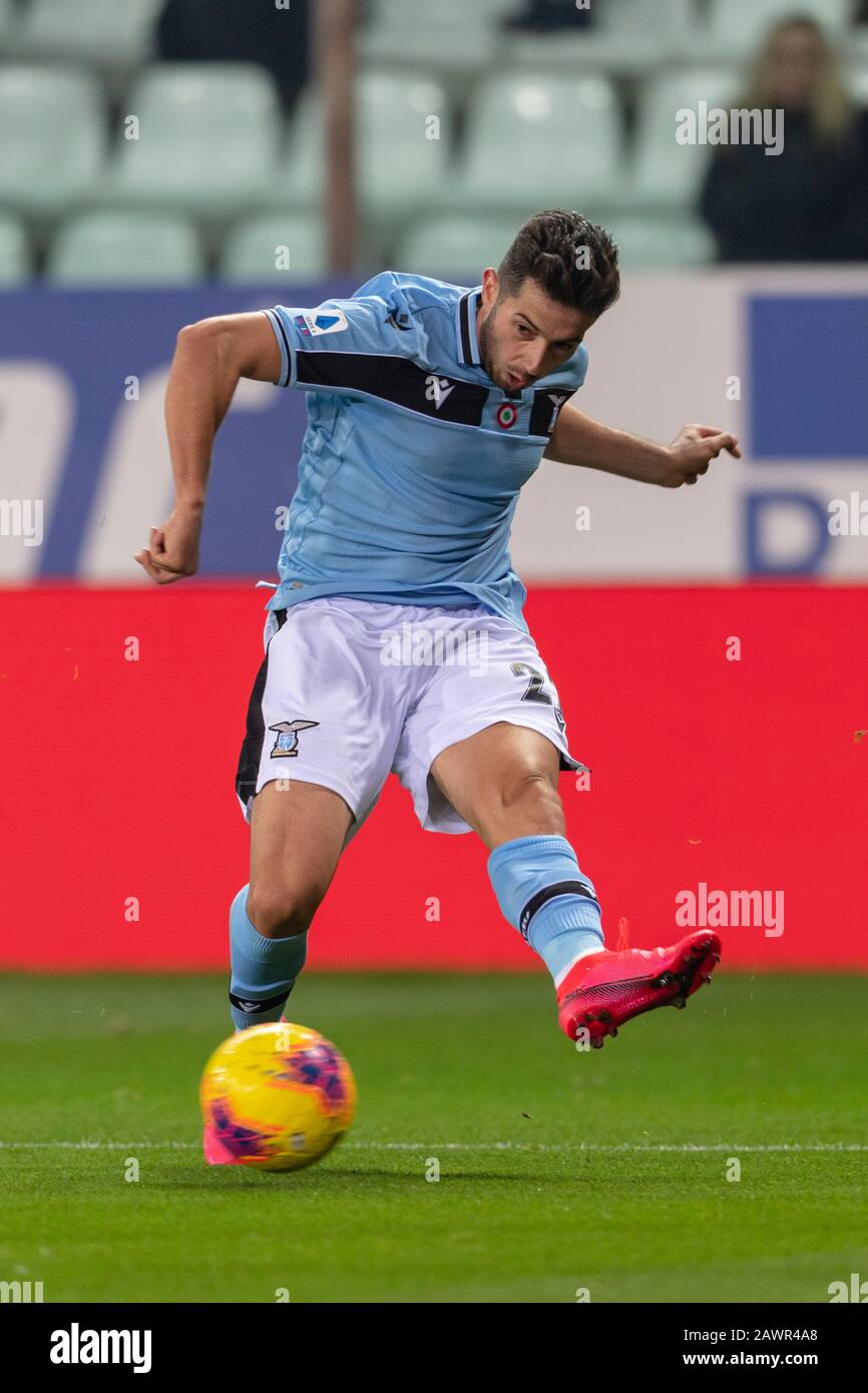 Jony Rodriguez Menendez (Lazio) durante la partita italiana "srie A" tra Parma 0-1 Lazio allo stadio Ennio Tardini il 09 febbraio 2020 a Parma, Italia. Credit: Maurizio Borsari/Aflo/Alamy Live News Foto Stock