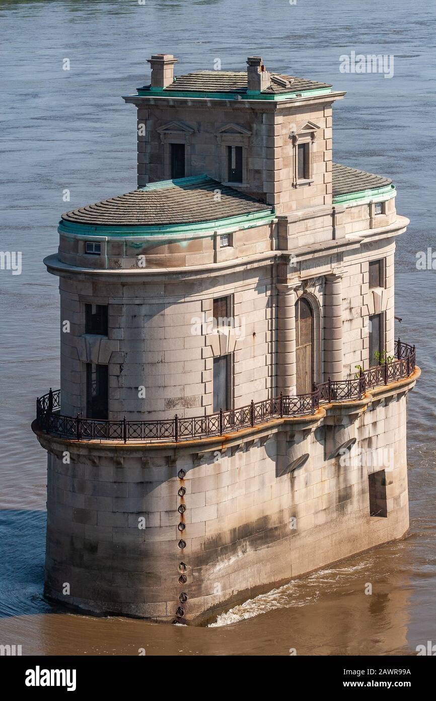 Mangiatoia sul fiume Mississippi Foto Stock