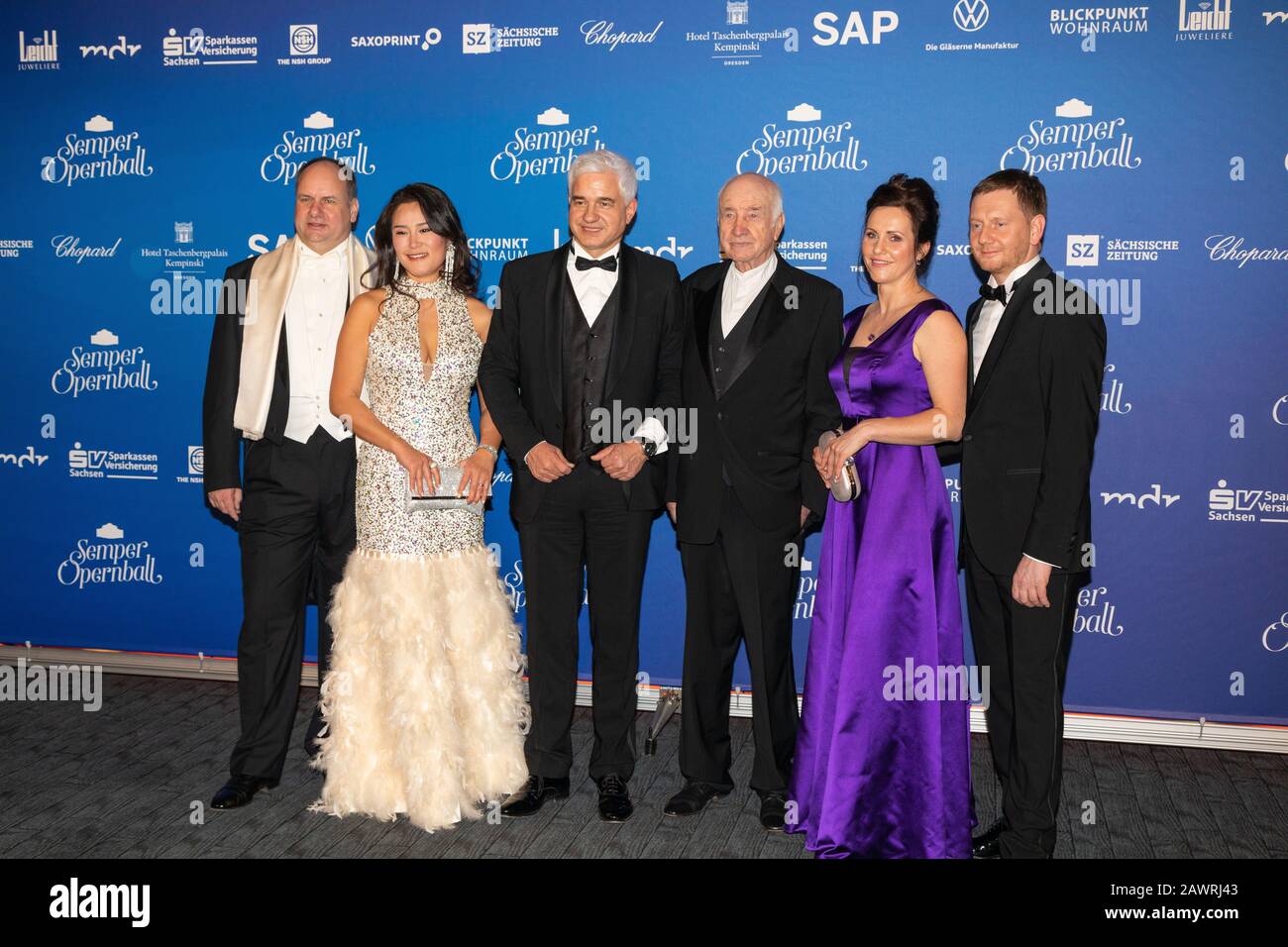 Dirk Hilbert Mit Ehefrau Su Yeon Hilbert, Hans-Joachim Frey, Armin Mueller-Stahl, Michael Kretschmer Mit Freundin Annet Hofmann Beim 15. SemperOpernb Foto Stock