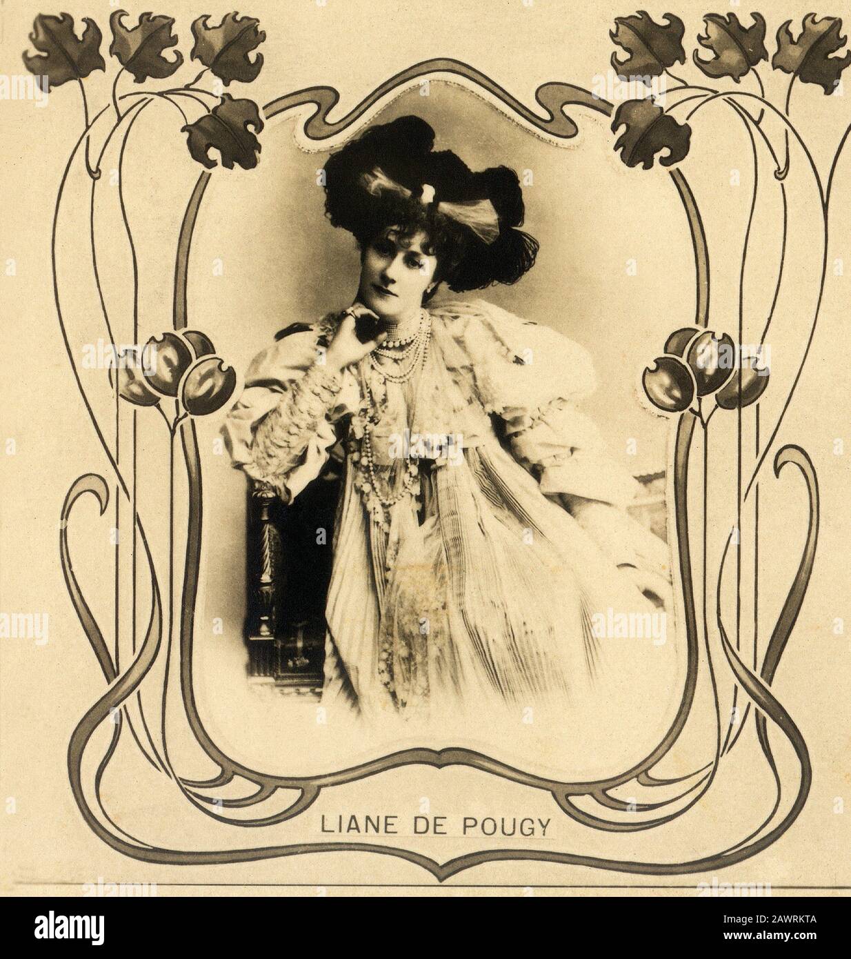 1895 C, FRANCIA : LIANE DE POUGY ( 1869 - 1950 ), la più celebrata  CORTIGIANA e poeta FRANCESE BELLE EPOQUE, cantante e ballerina di  Folies-Bergére in Foto stock - Alamy