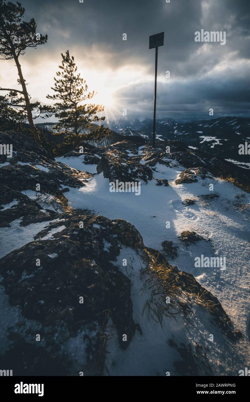 Splendida vista da vista Point Kleine Kanzel a Hohe Wand Mountain In Bassa Austria Foto Stock