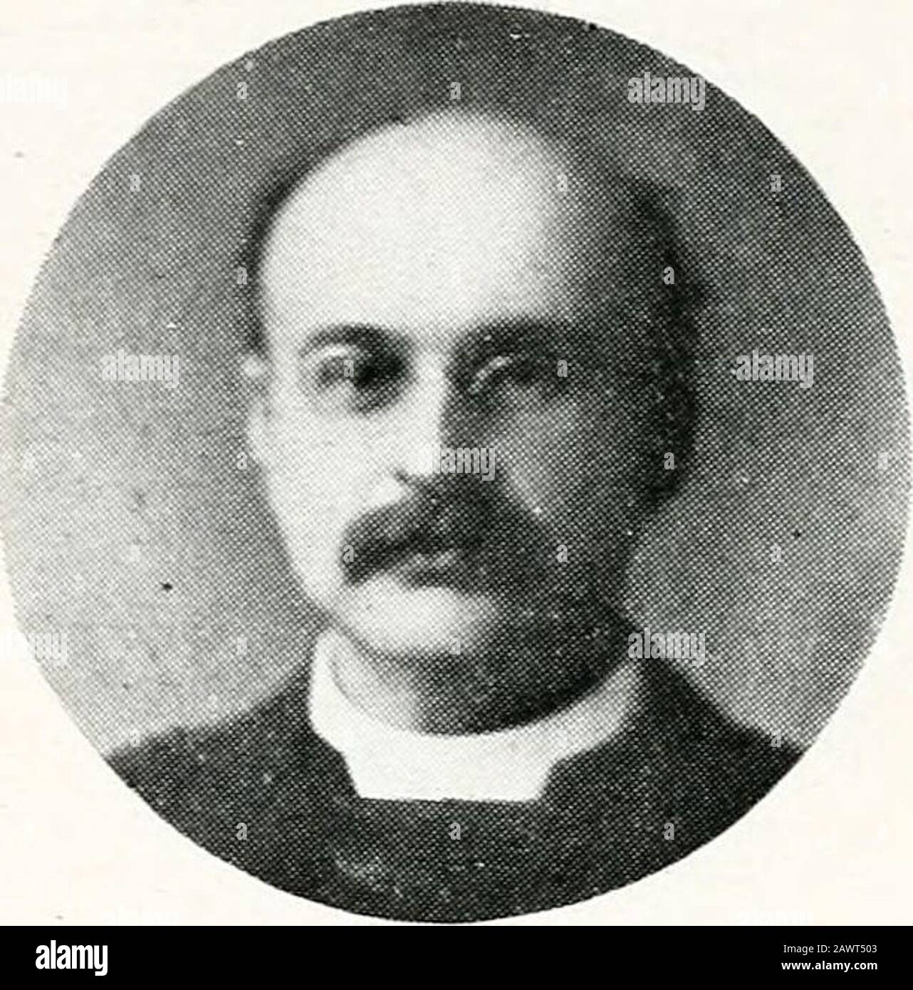 Pedigree fotografico dei discendenti di Isacco e Rachel Wilson . Cecil Braithwaite, partner di Messrs. Foster & Braithwaite ; D.L. della città di Londra. Nato a Kendal. 11th Settembre, 1862. AtSt sposato. Stephens, Hampstead, il 6th ottobre 1886. Annette Frances MillsEershed, figlia del Dr. Arthur Eershed e della moglie Mary HesterField. Nacque a Amlithill, Beds., il 28th giugno 1866. Indirizzo : Bridley Manor, Worplesdon, Surrey, Numero- Due figli e due dau.sjhters. (T) Arthur Cecil Braithwaite, nato ad Hampstead. 8th agosto. 1887, morto al Cairo il 27th settembre 1909, di 22 anni.(II) Foto Stock