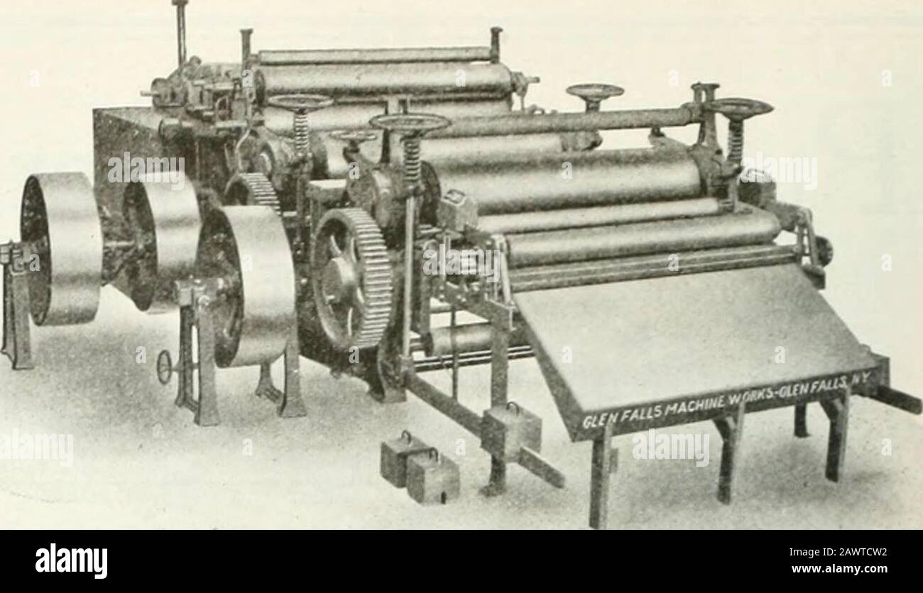 Rivista di pasta e carta del Canada uver. Gazzetta ufficiale del Sectior tecnico del CanadianPulp e Paper Assocnti>i. J. NEWELL STEPHENSON, II.o„ Editore. L'editore invita cordialmente i lettori a presentare articoli di interesse pratico che, alla pubblicazione, saranno pagati. Abbonamento a qualsiasi indirizzo in Canada, Stati Uniti e Britisn Empire. 5 dollari all'anno. Altri Paesi Extra Post-Età. Copie singole. 15 centesimi. I cambiamenti delle pubblicità dovrebbero essere nei Publishershands dieci giorni prima della data di issa POLPA E RIVISTA DI CARTA Rogers WetMachines Rogers Wet Machines, per au-tomaticall Foto Stock