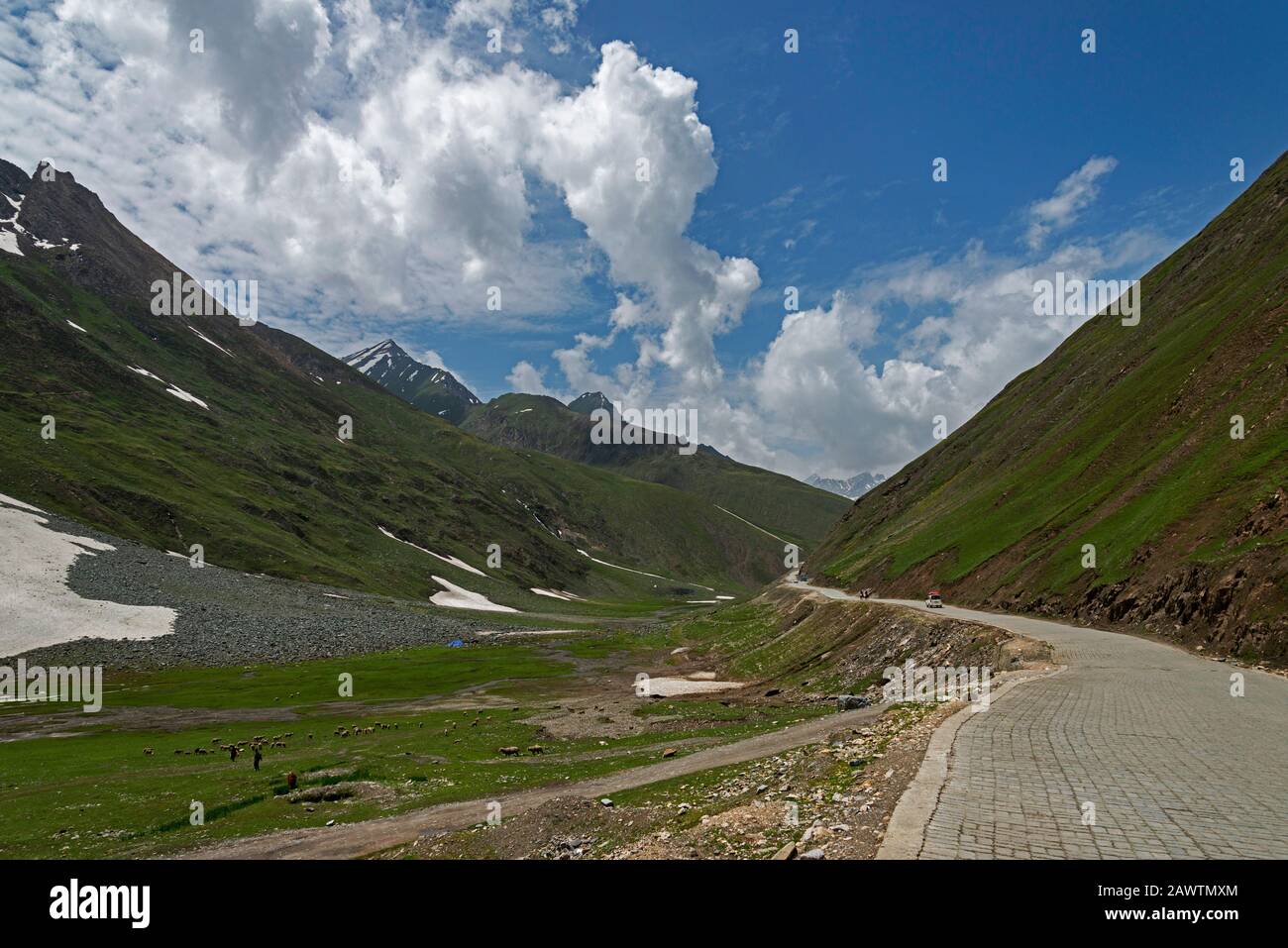 Paesaggio Al Passo Di Zoji La, Jammu E Kashmir, India Foto Stock