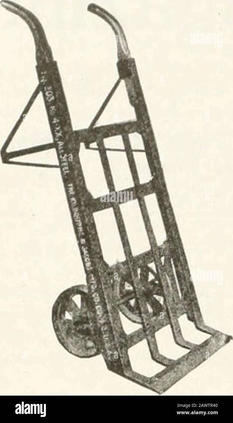 Rivista di pasta e carta del Canada . Newell STEPHENSON, M.a^ Editor. Il redattore Invita cordialmente i lettori a presentare gli articoli interesse ocpratico che, alla pubblicazione, sarà pagato il attore. Abbonamento a qualsiasi indirizzo in Canada. Stati Uniti E Impero Britannico. JA.OO ogni anno. Altri Paesi Extra Post-Età. Copie singole, 15 centesimi. Cambi di pubblicità snould essere nel PubUshershands dieci giorni prima della data di emissione. W POLPA E PAP F, It MAGAZINI camion speciali per Pulp Mills Con oltre venticinque tipi e dimensioni diversi di amache alw^ays a portata di mano, Fairbanks-Morse può supplyyour ordinaria requi Foto Stock