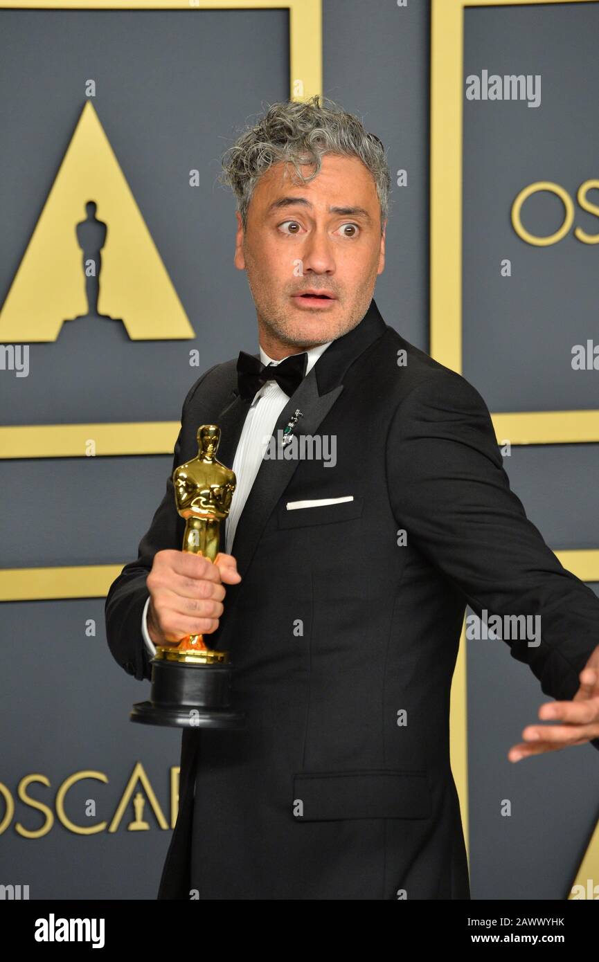 Los Angeles, Stati Uniti. 09th Feb, 2020. LOS ANGELES, STATI UNITI. 09 febbraio 2020: Taika Waititi al 92nd Academy Awards al Dolby Theatre. Picture Credit: Paul Smith/Alamy Live News Foto Stock