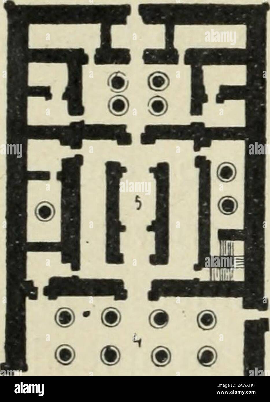 L'architecturele passé.--le présent . nous offrent ces magistrales mani-festations de larchitecture. Décoration CE quil fout surtout preconager dans les oeuvres du passécest, dune part, lorganisme des éléments de structure qui déter-mine les dispositions générales et les proporzioni des édifices ;dautre part, les formes de détails et de. Un ce proponjobserve que souvent su se sert indifféremment des adjectifsarchitectonique et architectural. CES deux mots ont cependantune signification bien différente. Lœuvre est architectoniquedans sa structure et elle ne devient architecturale que lorsquellees Foto Stock