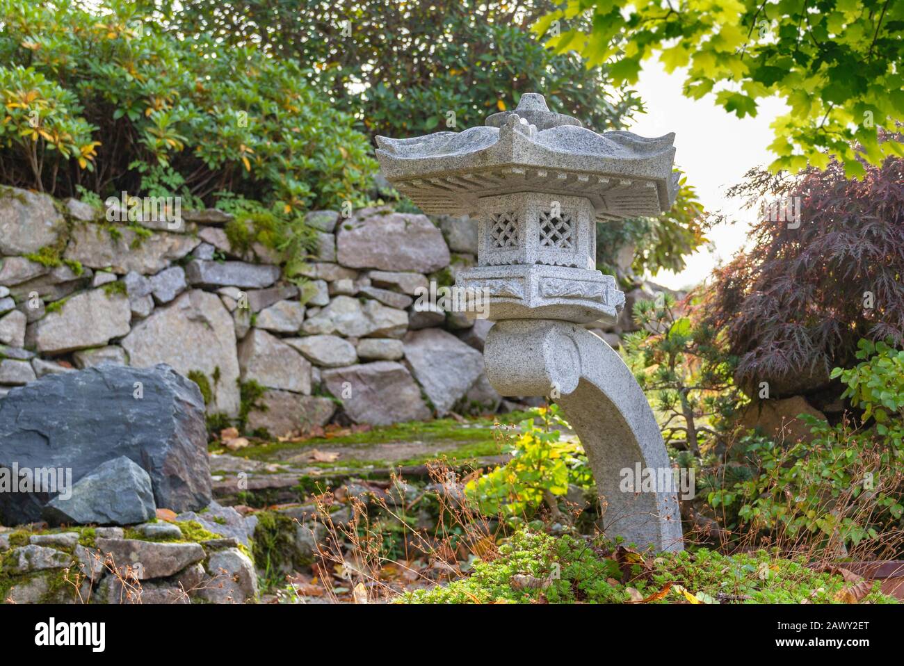 Idilliaco giardino scenario vicino Gerardmer, un comune nel dipartimento dei Vosgi in Grand Est nel nord-est della Francia Foto Stock